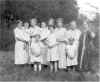 Bell_women_1924_6x7.jpg (267192 bytes)