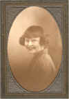 Leta_Bowles.jpg (94236 bytes)