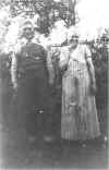 Leo_Effie_Branch.jpg (85881 bytes)